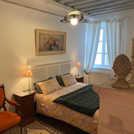 Le Pigeonnier De Saint-Loup Bed And Breakfast Εξωτερικό φωτογραφία